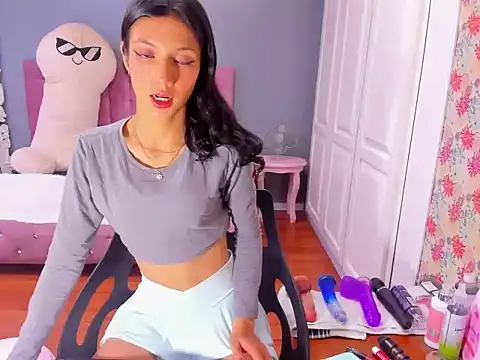 Iris Stone  online show from 01-31-25, 10:42