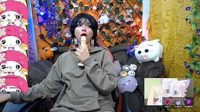 Snapshot of ravenn_20 chatting on 02-27-25, 05:36 ravenn 20 online show from 02-27-25, 05:36