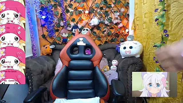 Snapshot of ravenn_20 chatting on 02-28-25, 11:36 ravenn 20 online show from 02-28-25, 11:36