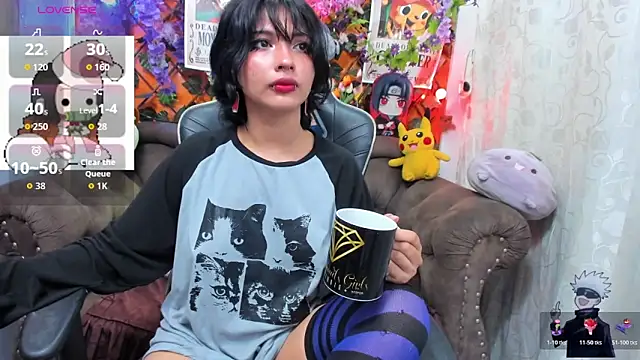 Snapshot of ravenn_20 chatting on 12-05-25, 11:30 ravenn 20 online show from 12-05-25, 11:30