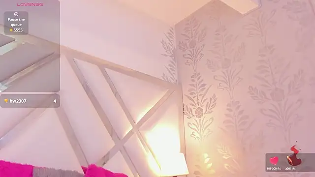 Snapshot of belacampbell chatting on 01-10-25, 10:25 belacampbell online show from 01-10-25, 10:25