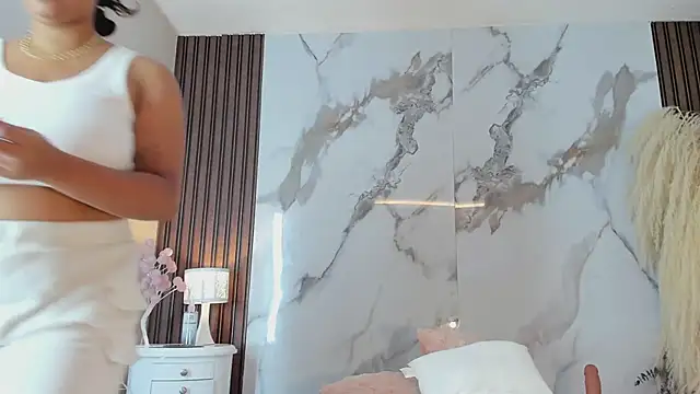 Snapshot of belacampbell chatting on 03-19-25, 02:16 belacampbell online show from 03-19-25, 02:16