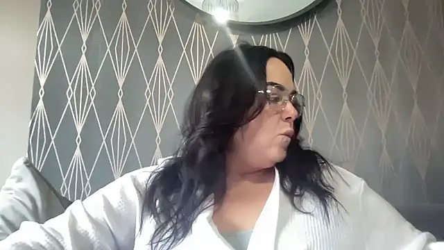 clara lu online show from 03-18-25, 08:47