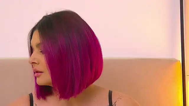 RissaRheys online show from 01-25-25, 09:35