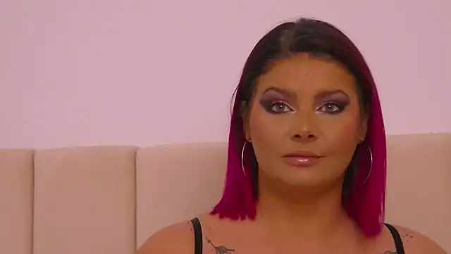 RissaRheys online show from 02-28-25, 08:18