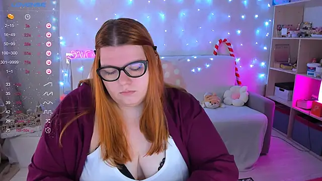 Snapshot of Melissa_Purr chatting on 12-18-24, 08:36 Melissa Purr online show from 12-18-24, 08:36