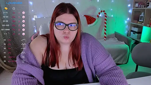 Snapshot of Melissa_Purr chatting on 12-25-24, 05:26 Melissa Purr online show from 12-25-24, 05:26