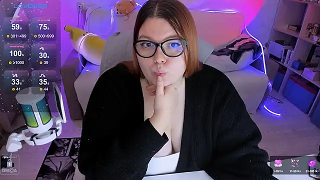 Snapshot of Melissa_Purr chatting on 02-17-25, 06:48 Melissa Purr online show from 02-17-25, 06:48