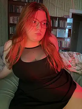 Snapshot of Melissa_Purr chatting on 10-24-25, 09:17 Melissa Purr online show from 10-24-25, 09:17