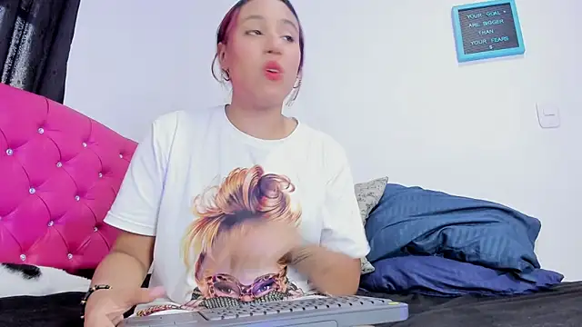 katia  dann online show from 01-02-25, 06:56