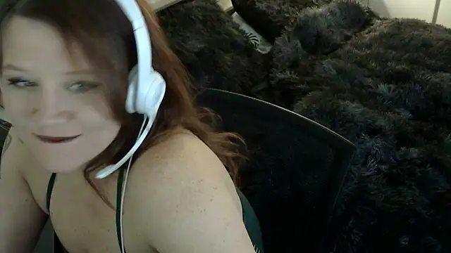 Snapshot of ziggyspice chatting on 01-07-25, 08:21 ziggyspice online show from 01-07-25, 08:21