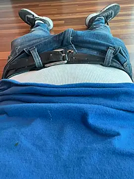 Daniel2zuZ online show from 07-18-26, 04:11