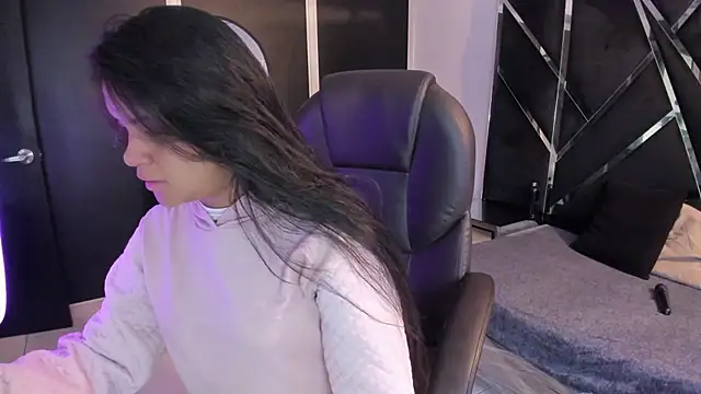 Ivanna18 x online show from 11-07-25, 03:50