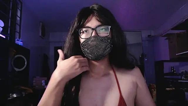 Snapshot of Erin_Song chatting on 11-28-25, 03:47 Erin Song online show from 11-28-25, 03:47