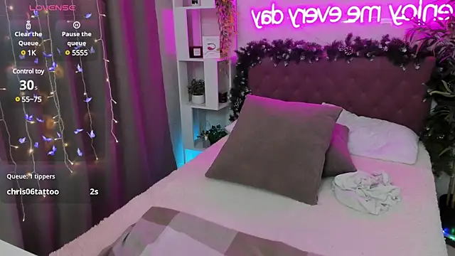 FeralPeach online show from 01-26-25, 08:57