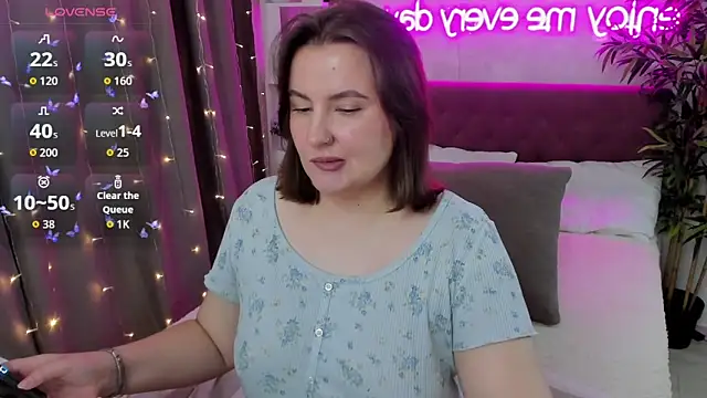 FeralPeach online show from 10-15-25, 05:29