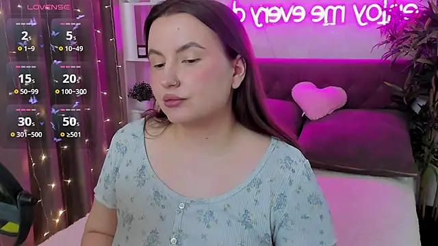 FeralPeach online show from 04-30-26, 07:47