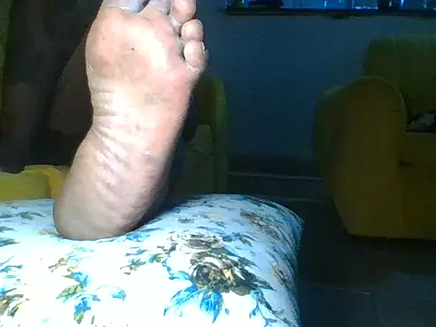 Snapshot of sherry_anne chatting on 02-08-26, 09:18 sherry anne online show from 02-08-26, 09:18