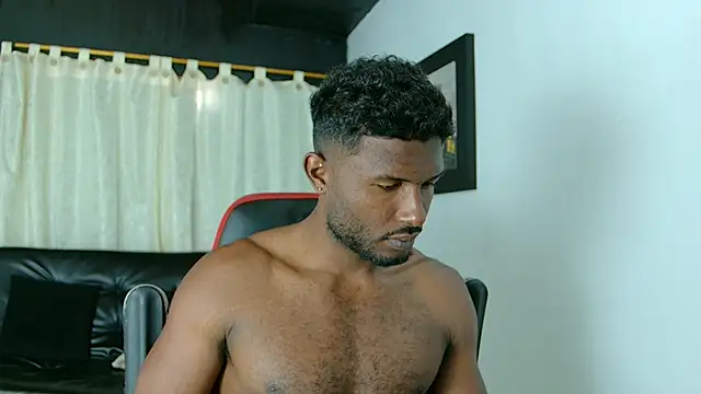 Black indiian online show from 09-23-25, 03:37