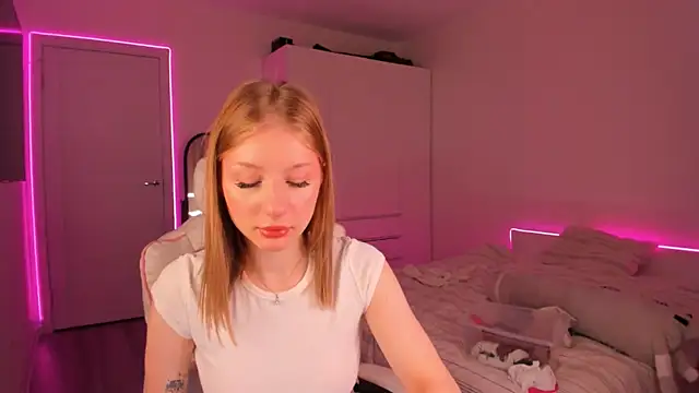 Eva Davi online show from 03-23-25, 01:53