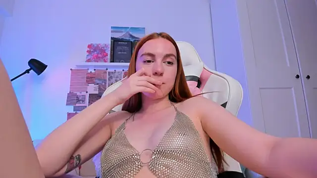 Mia Madden online show from 04-06-26, 04:46