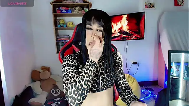 stefany sexy  online show from 12-20-25, 10:06