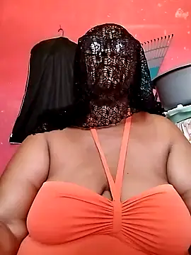 Snapshot of naughtygrannyXXX chatting on 01-29-25, 06:43 naughtygrannyXXX online show from 01-29-25, 06:43