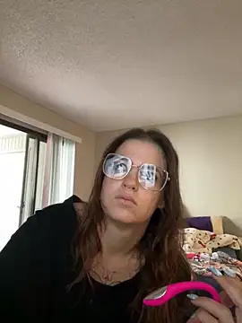 SafeinouterSpace online show from 11-18-25, 07:29