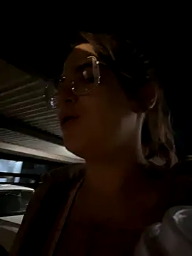 SafeinouterSpace online show from 11-21-25, 05:28