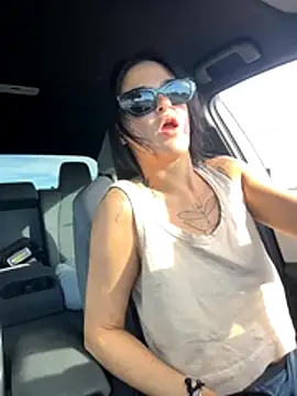 SafeinouterSpace online show from 11-26-25, 09:38