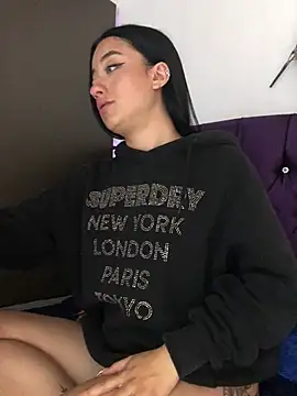 Ady 18 online show from 12-30-24, 12:22