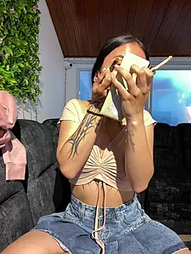 Ady 18 online show from 02-13-25, 01:59