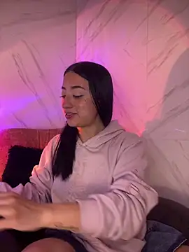 Ady 18 online show from 02-15-25, 06:44