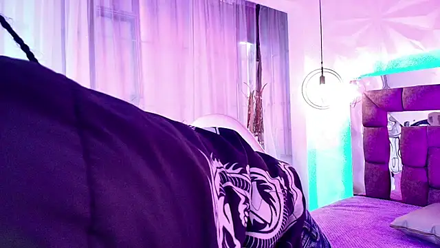 Queen perla  online show from 07-19-26, 01:26