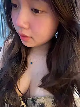 Hotellinh12 online show from 03-10-26, 07:02