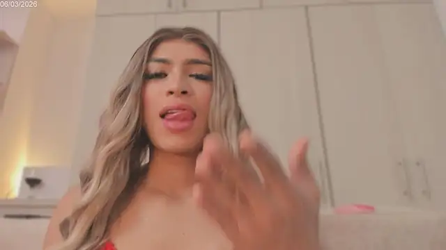 Angel camm online show from 03-06-26, 02:13