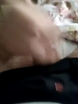 Snapshot of mariuana223 chatting on 02-04-25, 10:54 mariuana223 online show from 02-04-25, 10:54