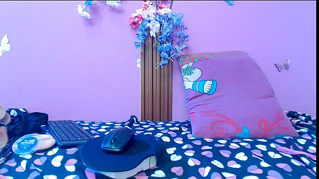 Snapshot of Watagatapitusberry1 chatting on 03-15-25, 04:57 Watagatapitusberry1 online show from 03-15-25, 04:57