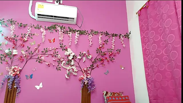 Snapshot of Watagatapitusberry1 chatting on 03-17-25, 04:19 Watagatapitusberry1 online show from 03-17-25, 04:19