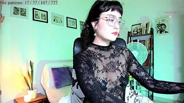 Conlosmichis online show from 10-11-25, 11:03