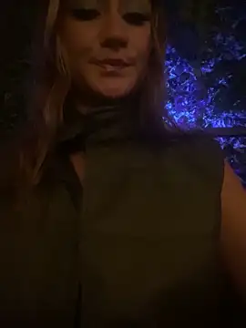 MaryDeniro online show from 02-28-25, 03:37