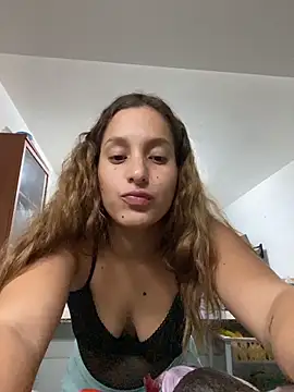 Snapshot of Agnescruzz chatting on 03-03-26, 07:42 Agnescruzz online show from 03-03-26, 07:42