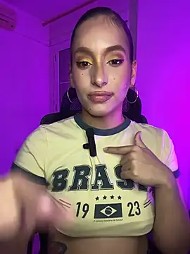 Snapshot of Agnescruzz chatting on 03-06-26, 06:32 Agnescruzz online show from 03-06-26, 06:32