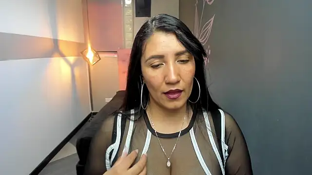 GiaFox  online show from 02-08-25, 06:33