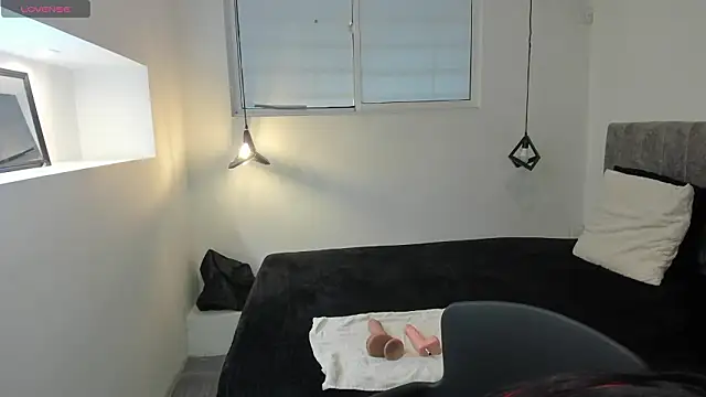 GiaFox  online show from 02-14-26, 09:11