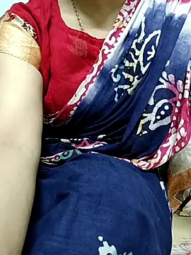 Snapshot of Rosy-B chatting on 03-28-26, 03:00 Rosy-B online show from 03-28-26, 03:00