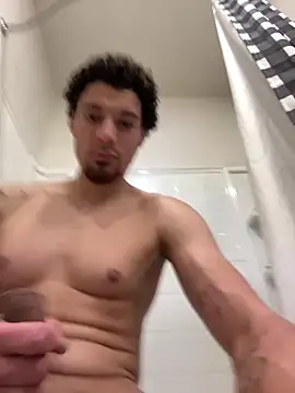 Snapshot of Clearlytothepoint420 chatting on 12-26-24, 02:05 Clearlytothepoint420 online show from 12-26-24, 02:05