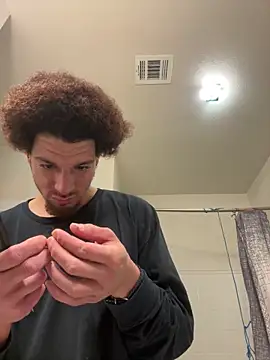 Snapshot of Clearlytothepoint420 chatting on 12-29-24, 07:17 Clearlytothepoint420 online show from 12-29-24, 07:17