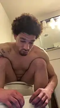 Snapshot of Clearlytothepoint420 chatting on 01-04-25, 07:03 Clearlytothepoint420 online show from 01-04-25, 07:03