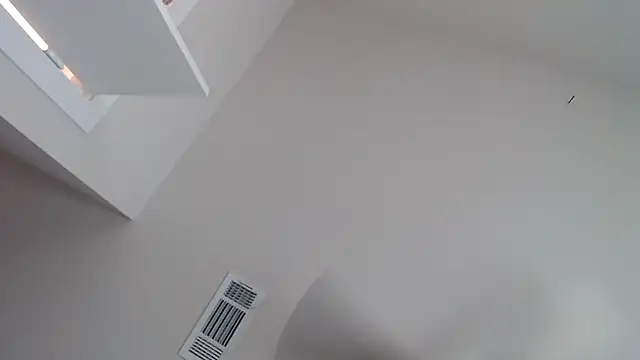 Snapshot of Clearlytothepoint420 chatting on 01-06-25, 09:54 Clearlytothepoint420 online show from 01-06-25, 09:54